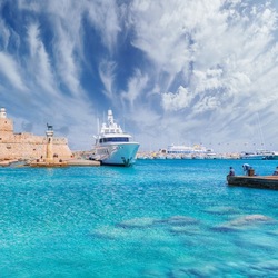 Rhodos Hafeneinfahrt