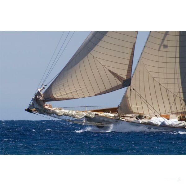 Joining Les Voiles de Saint Tropez