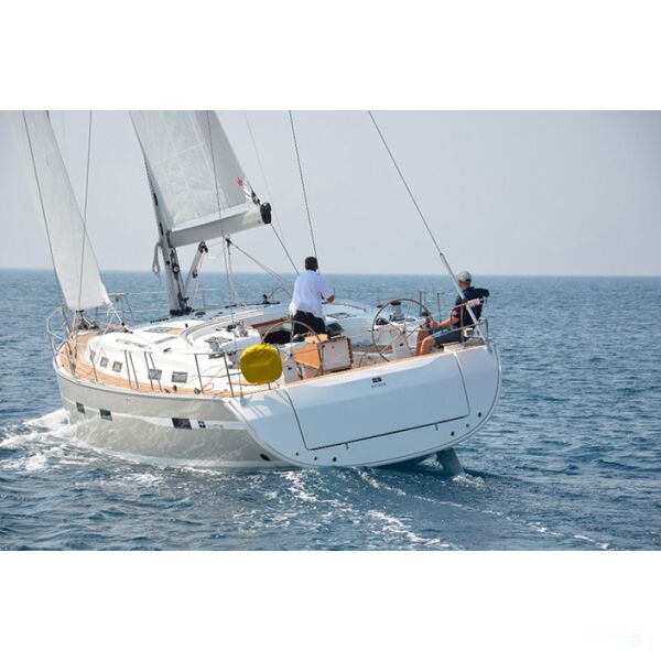 Yachtcharter Sardinien Bavaria 50