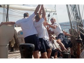 Active Sailing with the Clipper Stad Amsterdam