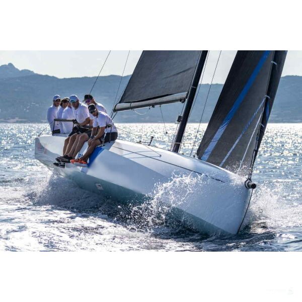 Regatta mit Club Swan 36