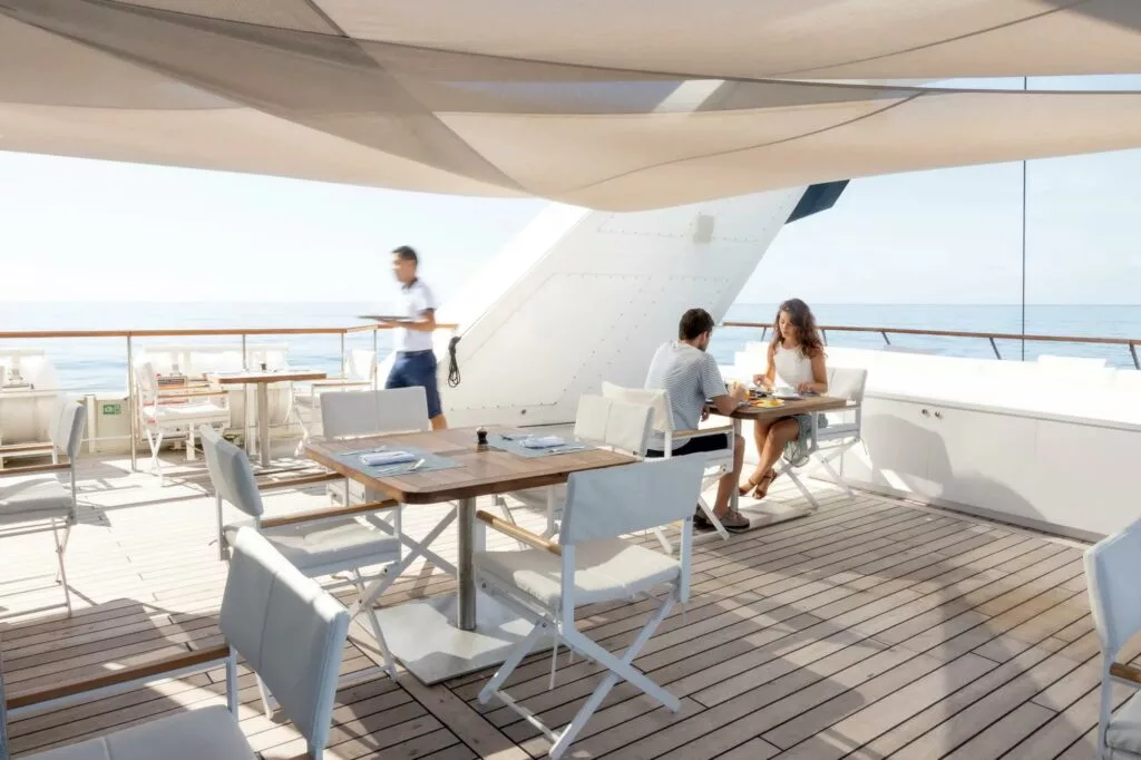 0O5A5183 PO150123 le restaurant Julien Fabro - The Leeward Islands: the Caribbean at its purest