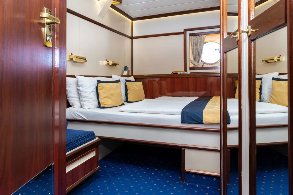 Star Flyer 30 - Caribbean Sailing Cruise: St Maarten and the British Virgin Islands with Star Flyer