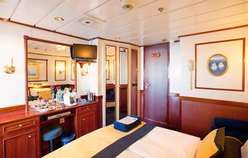 Star Flyer 24 - Caribbean Sailing Cruise: St Maarten and the British Virgin Islands with Star Flyer