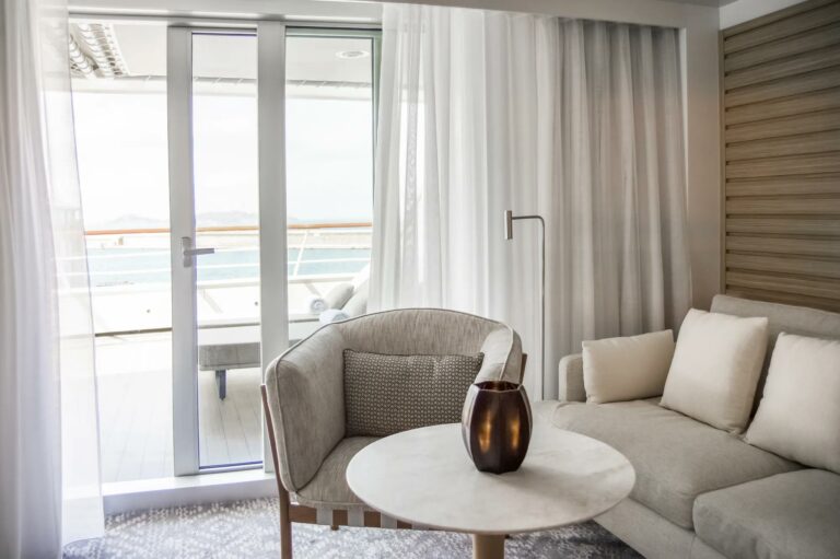 DSC 7715 Bellot 621 Suite Grand Deluxe Mai2021 TamarSarkissian