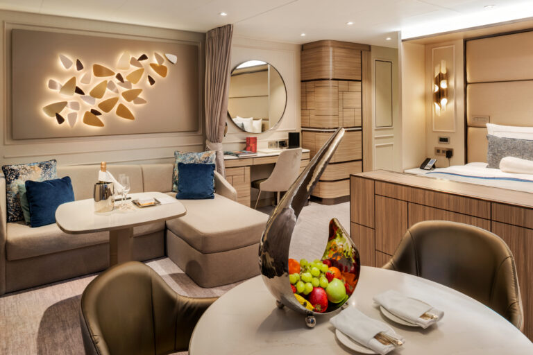 Silver Suite