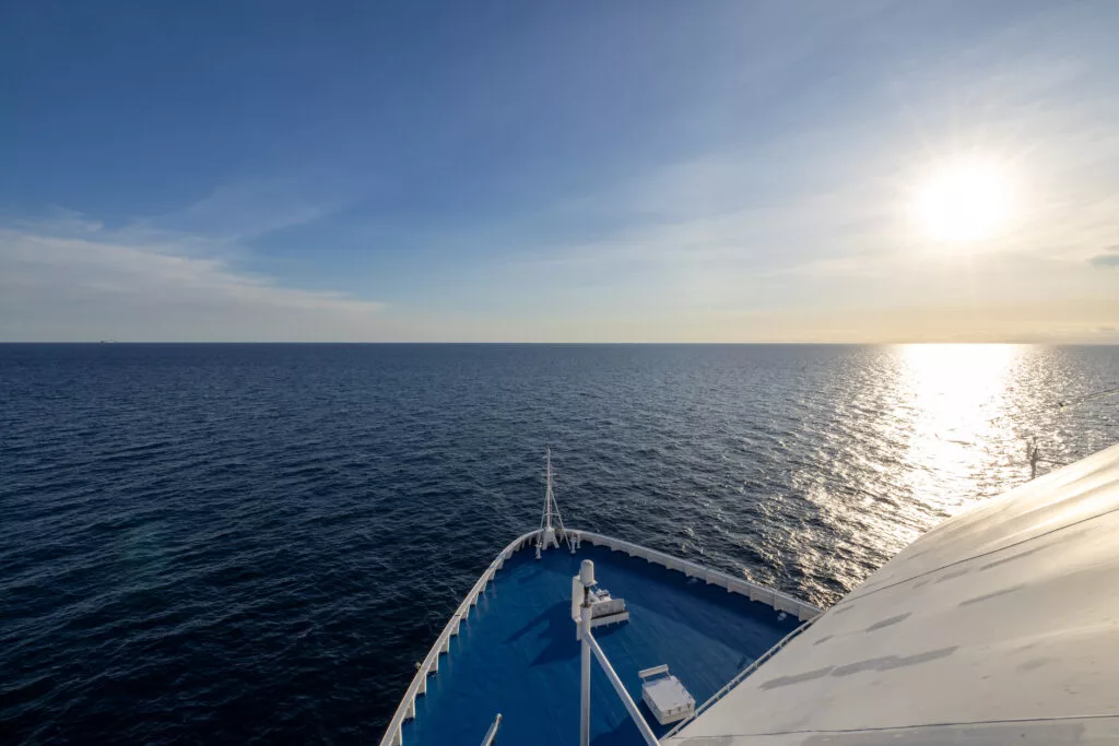 Bow 801 - Glacier Magic and Coastal Wonders