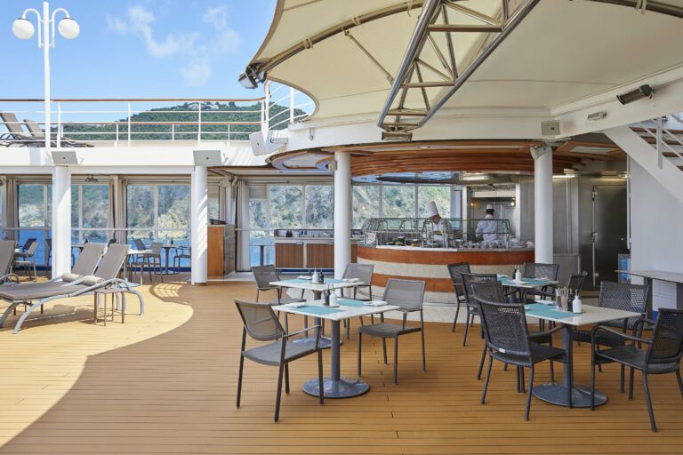 Silver Whisper