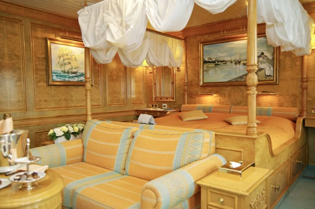 Sea Cloud II 31 - Adriatic Sailing Dreams