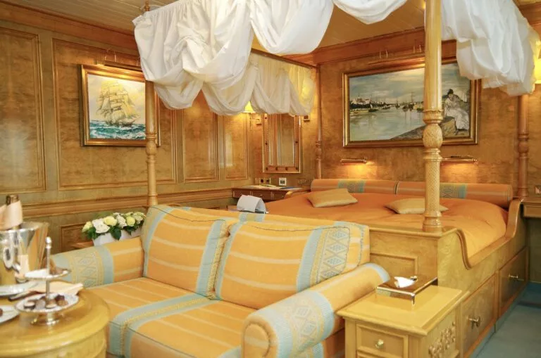 Sea Cloud II 31