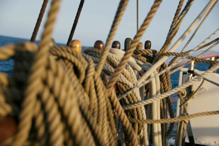 antigua-antigua-skipper-footer.jpg