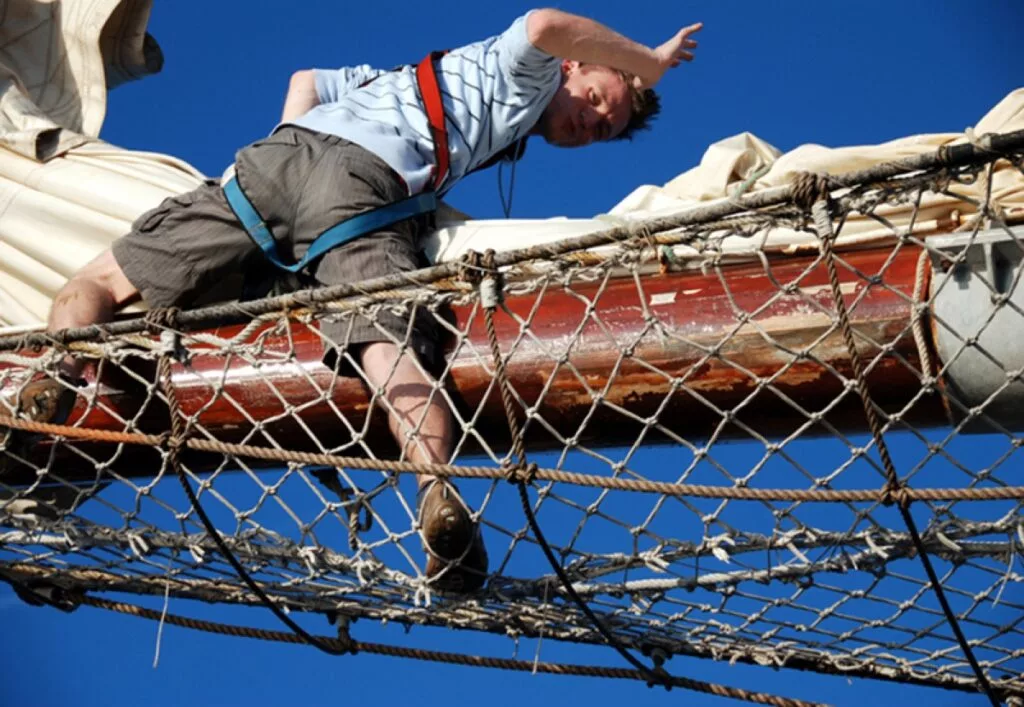 artemis-020-artemis-besatzung-footerbild.jpg - Teamevent Großsegler