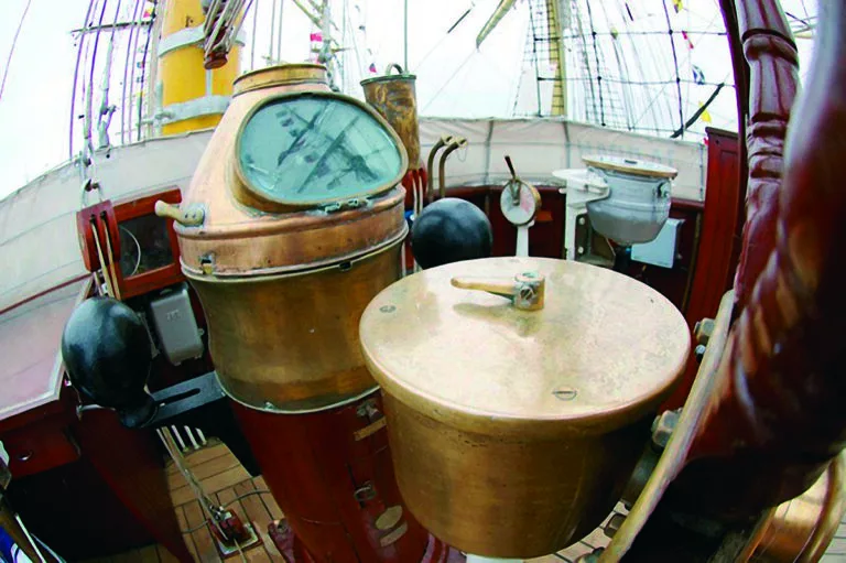 artemis-021-artemis-compass.jpg