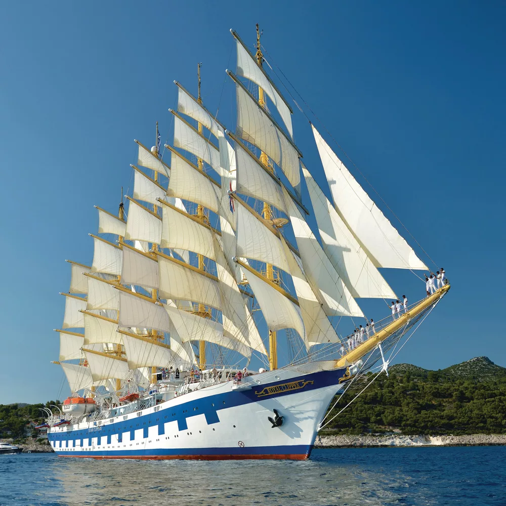 Rc Ship 15 - Windward Islands, Sailing Cruise aboard Royal Clipper