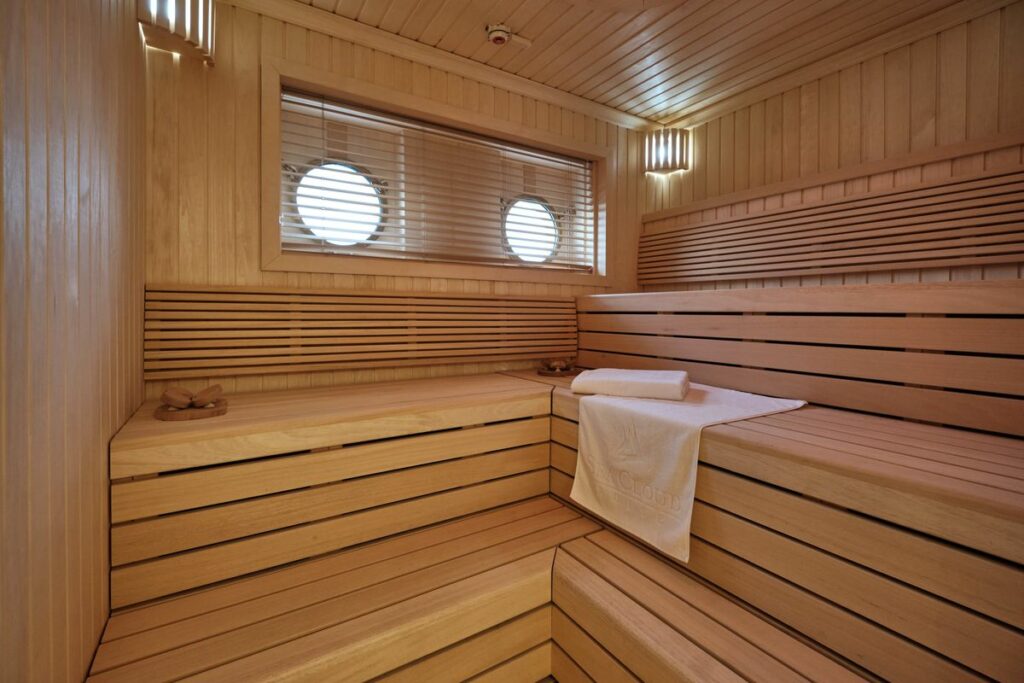 Sea Cloud Spirit 43 - Karibische Inselträume