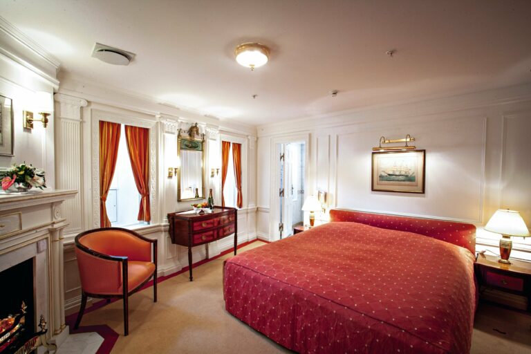 Sea Cloud 18