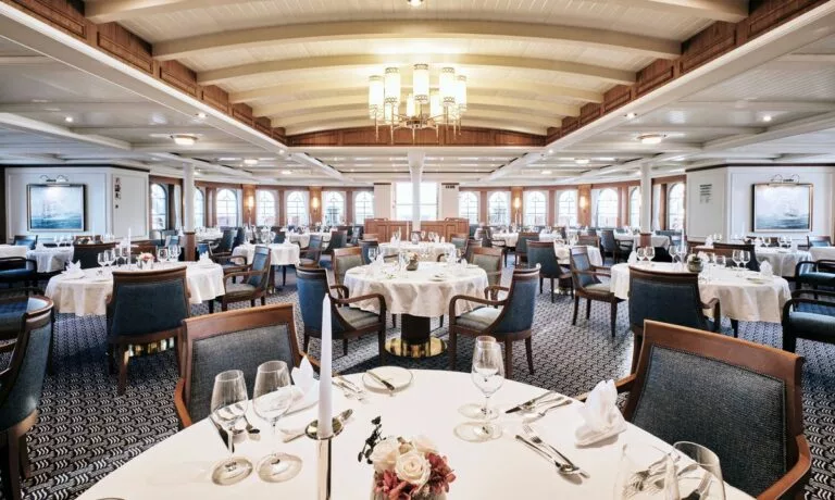 Sea Cloud Spirit 45