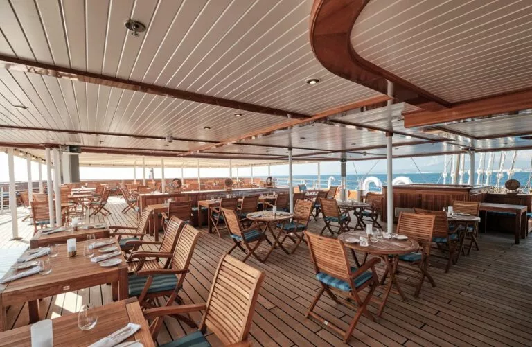 Sea Cloud Spirit 34