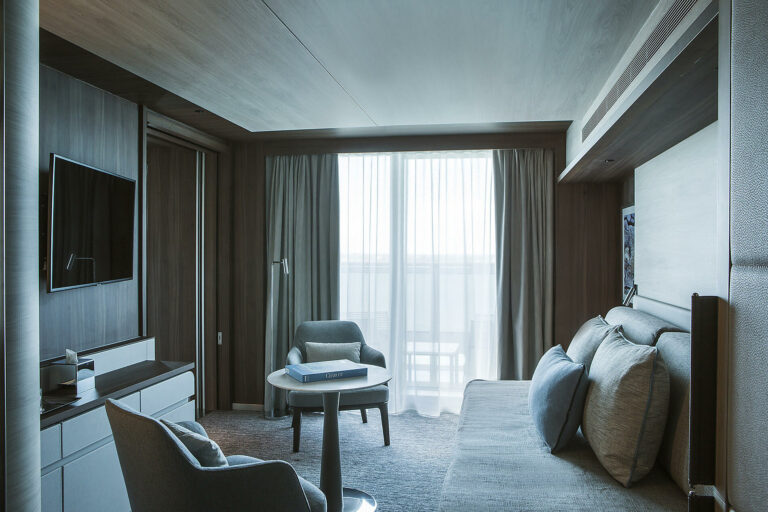 Prestige Suite