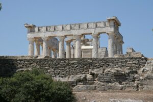 Der antike Aphaia-Tempel auf der Insel Ägina