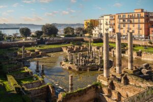 Pozzuoli Macellum Tempel des Serapis Golf von Neapel
