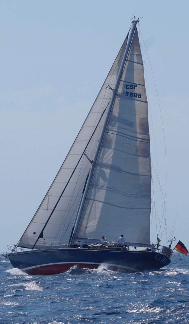 Lilli – unter vollen Segeln, elegantes Profil